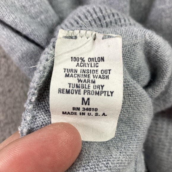 Vtg Isley Sweater Adult Medium Gray Embroidered Duck V Neck Flying Scotsman USA - Picture 15 of 15